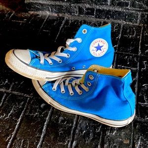 Hi-Top Converse